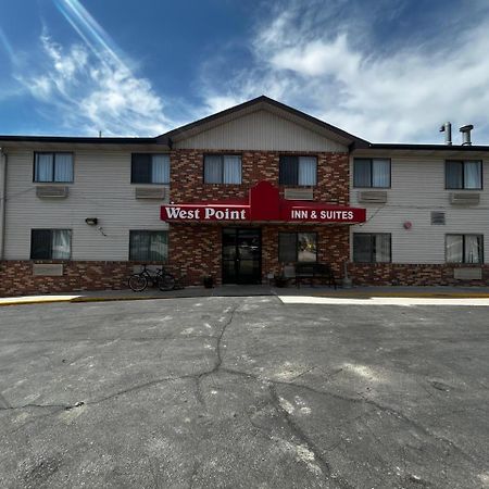 Oyo West Point Inn Exteriér fotografie